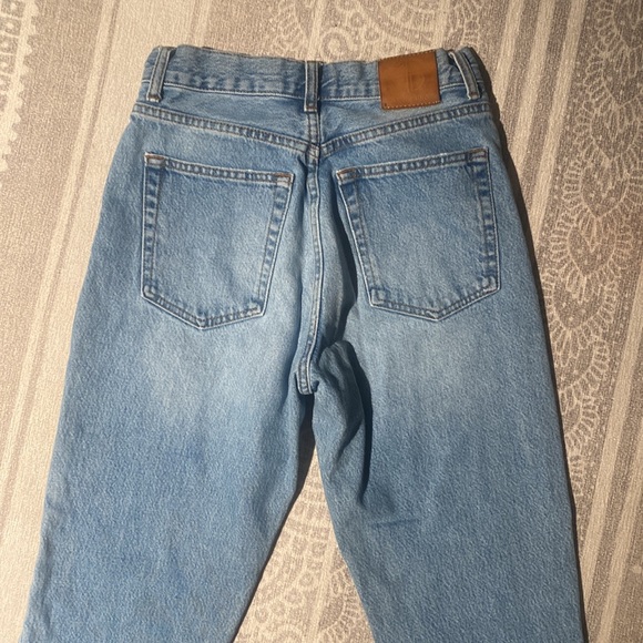 Anine Bing Brenda Jeans in Mid Blue - Picture 11 of 13